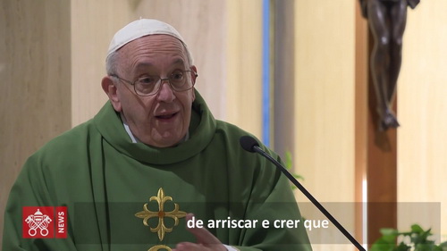 Papa na Casa Santa Marta: há a misericórdia de Deus, mas também a sua ira
