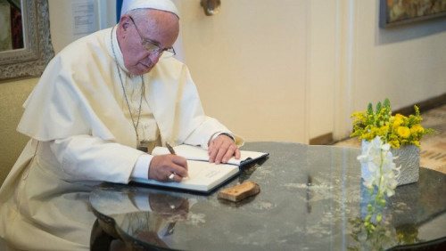 Papa Francisco: Deus se torna próximo de todos com coração de Pai