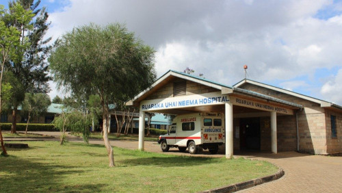 肯尼亞貧民窟一個為所有人服務的醫療機構