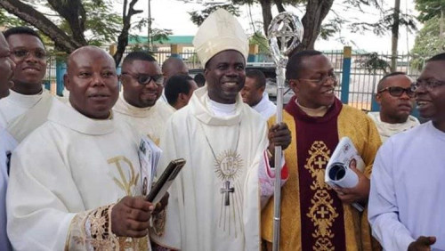 尼日利亞：被綁架的主教已獲釋放，奧賓納總主教感謝教宗的呼籲